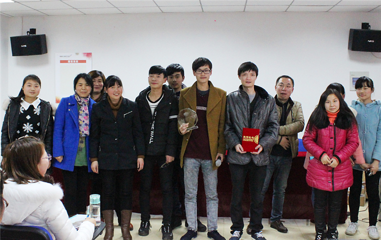 共創(chuàng)3隊奪冠